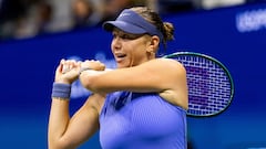 From court-side tears to championship cheers: Amanda Anisimova’s amazing comeback story