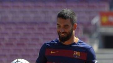 Arda Turan el día de su presentación.