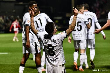 Aprobados y suspensos del Ceuta: Kuki Zalazar vale oro