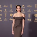 La actriz Hiba Abouk con vestido de Fendi Couture y joyas de Cartier.