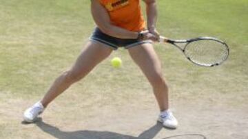 La francesa Marion Bartoli preparando la final de Wimbledon.