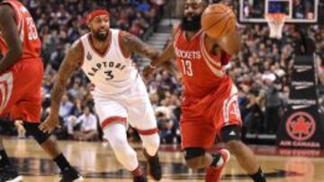 Harden (40+14) aplasta a los Raptors en el último cuarto