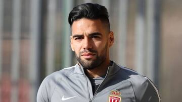 Monaco's Colombian forward Radamel Falcao arrives for a training session on the eve of their UEFA Champions League football match Monaco against Manchester City