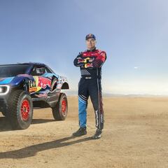 Así es el Ford Raptor T1+, el coche de Carlos Sainz y Nani Roma para el Rally Dakar 2025