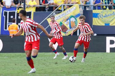 Barrios vuelve con galones