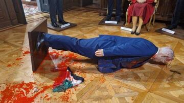 Vídeo: Destruyen la figura de cera del primer ministro de Israel en la CDMX