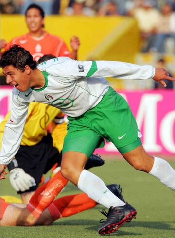 El defensa fue de los más destacados en el campeonato del 2005, pues incluso logró marcar un gol. La participación de Moreno fue destacada para que México fuera campeón del mundo.