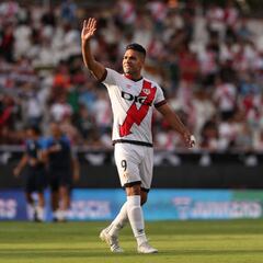 Iraola explica rotaciones en ataque con Falcao García