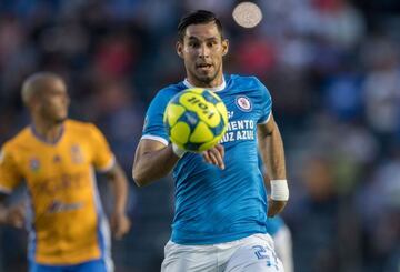 Jorge Benítez durante un duelo con La Máquina