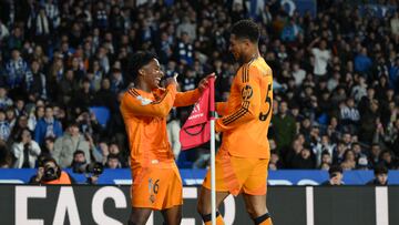 Tremendo pase al espacio de Bellingham para encontrar el desmarque de Endrick, que no falló en su mano a mano con Remiro, definiendo de forma exquisita con el exterior de su bota izquierda.