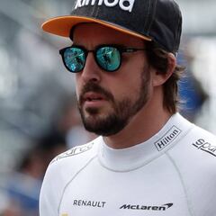 Alonso: "¿Magnussen? Él intenta ganar puntos, yo soy bicampeón"