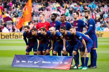 Barcelona's starting line-up.