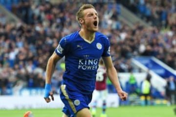 La campaña heróica del Leicester City en 30 imágenes