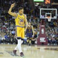 ¡Puñetazo en la mesa! Curry y los Warriors arrasan en Ohio