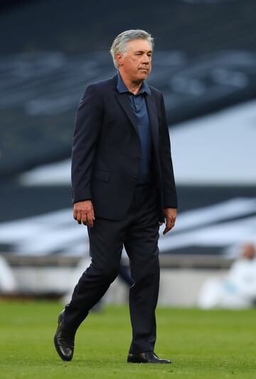 El equipo de Carlo Ancelotti ganó por 0-1 en el debut de la Premier League 2020/2021. James debutó, jugó 91 minutos y tuvo un gran papel. Yerry Mina fue el jefe de la defensa. Calvert Lewin marcó el gol del triunfo.