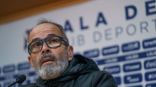 Cervera: “El Mirandés es el equipo revelación y tiene las ideas claras”