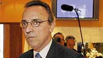 <B>COMO SIEMPRE</B>. Pasa el tiempo, pero Gaspart sigue siendo el mismo.