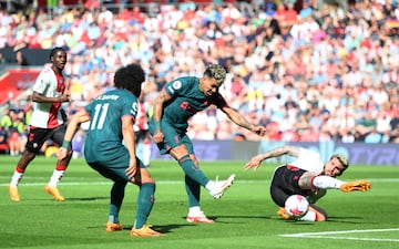 Roberto Firmino scored Liverpool's second goal during the match against Southampton.