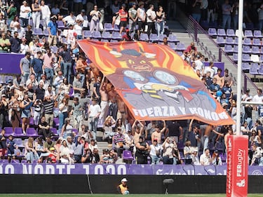 Ambiente en las gradas del estadio José Zorrilla durante la final de la Copa del Rey 2025 de rugby.
