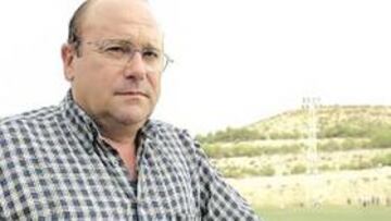 <b>DE REGRESO. </b>Paco Flores sí ha aceptado esta vez la propuesta del Almería.