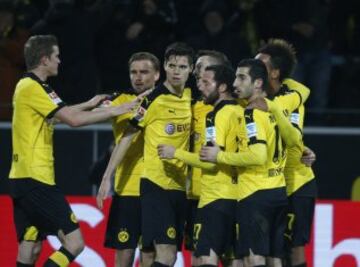 Borussia Dortmund de Alemania cierra el Top 20 con 8 mil 977 puntos.