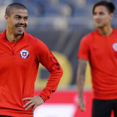 El mediocampo se transforma en un problema para la Roja