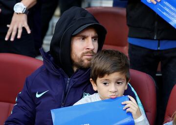 Soccer Football - La Liga Santander - FC Barcelona v Real Madrid - Camp Nou, Barcelona, Spain - October 28, 2018  Barcelona's Lionel Messi sat in stands before the match  