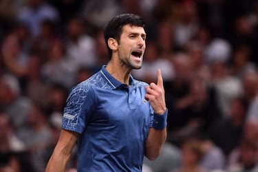 Khachanov frena a Djokovic y Nadal sigue líder en Masters
