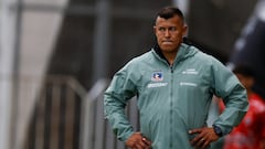 Almirón reflexiona sobre las bajas de Colo Colo y deja esta frase: “Muchos no juegan, pero...”