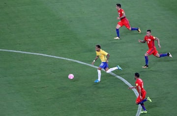 Las mejores imágenes del duelo entre Chile y Brasil