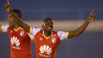 Santa Fe 1x1: Kevin y Dayron lo acercan a la clasificación