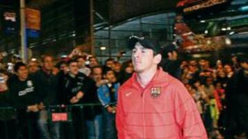 <b>EXPECTACIÓN. </b>El conjunto azulgrana llegó ayer por la tarde con Messi a la cabeza en busca de un nuevo triunfo liguero.