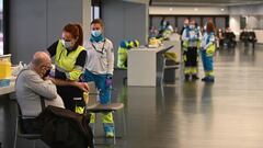 Madrid da un paso m¨¢s para 'olvidar' la COVID-19