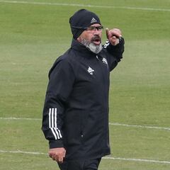 Apelación suspende cautelarmente la sanción a Álvaro Cervera