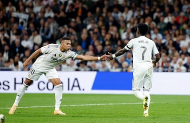 Hollande desafía a Mbappé 