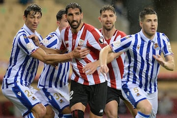 Robin Le Normand, Martín Zubimendi, Raúl García, Yeray e Igor Zubeldia.