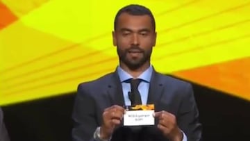 Ashley Cole pronunciando Espanyol en el sorteo es posiblemente lo más gracioso que vean hoy