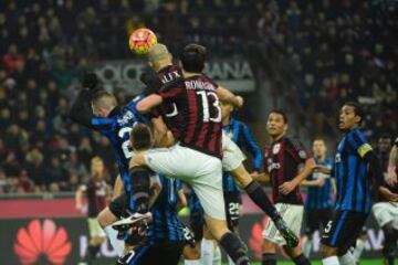 El francotirador Bacca no perdona; ahora lo sufre el Inter