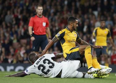Arsenal de Ospina lidera con el PSG su grupo de Champions
