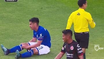 La definición fallida de Felipe Mora en igualdad de Cruz Azul