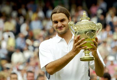 Uno de los tres mejores tenistas del mundo. El suizo, tercer jugador con más Grand Slams en la historia (20), con 22 años solo tenía un grande, el cual fue el Wimbeldon de 2003. Se trata del rey de la hierba, con 8 Wimbeldons en su palmarés. 