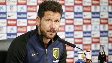 Simeone en rueda de prensa.