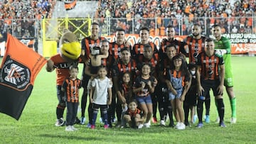 Tras una semana de muchos partidos en la Liga Mayor de El Salvador, el líder sigue siendo CD Águila y Alianza FC suma puntos para recuperar puestos.