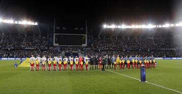 Starting line-ups.