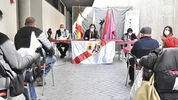 Junta de Accionistas del Rayo, al aire libre por la pandemia.