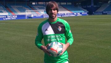 Caro: "Tengo los cinco sentidos en la Ponferradina"