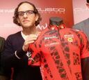 La Roja ya es el maillot de la Vuelta de 2010
