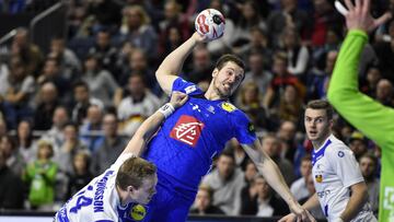 Francia se coloca a un punto de meterse en las semifinales