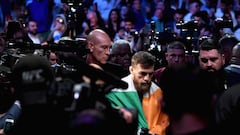 El combate entre McGregor y Khabib en imágenes