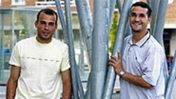 <B>SIN MIEDO</B>. Los mexicanos Carlos Ochoa (izquierda) y Manuel Vidrio (derecha) han llegado a Osasuna de la mano de su compatriota Aguirre.